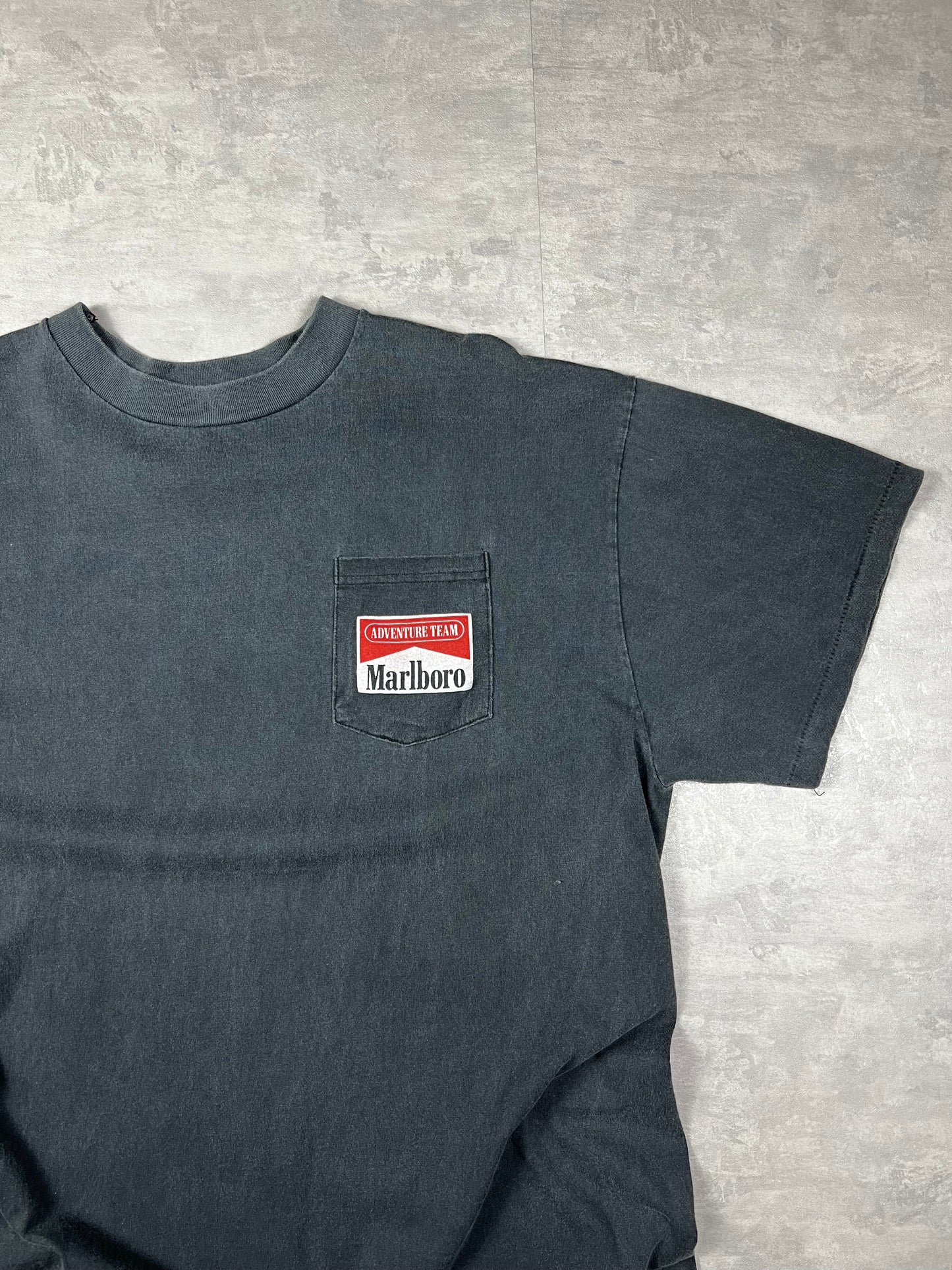 Marlboro unlimited graphic tee
