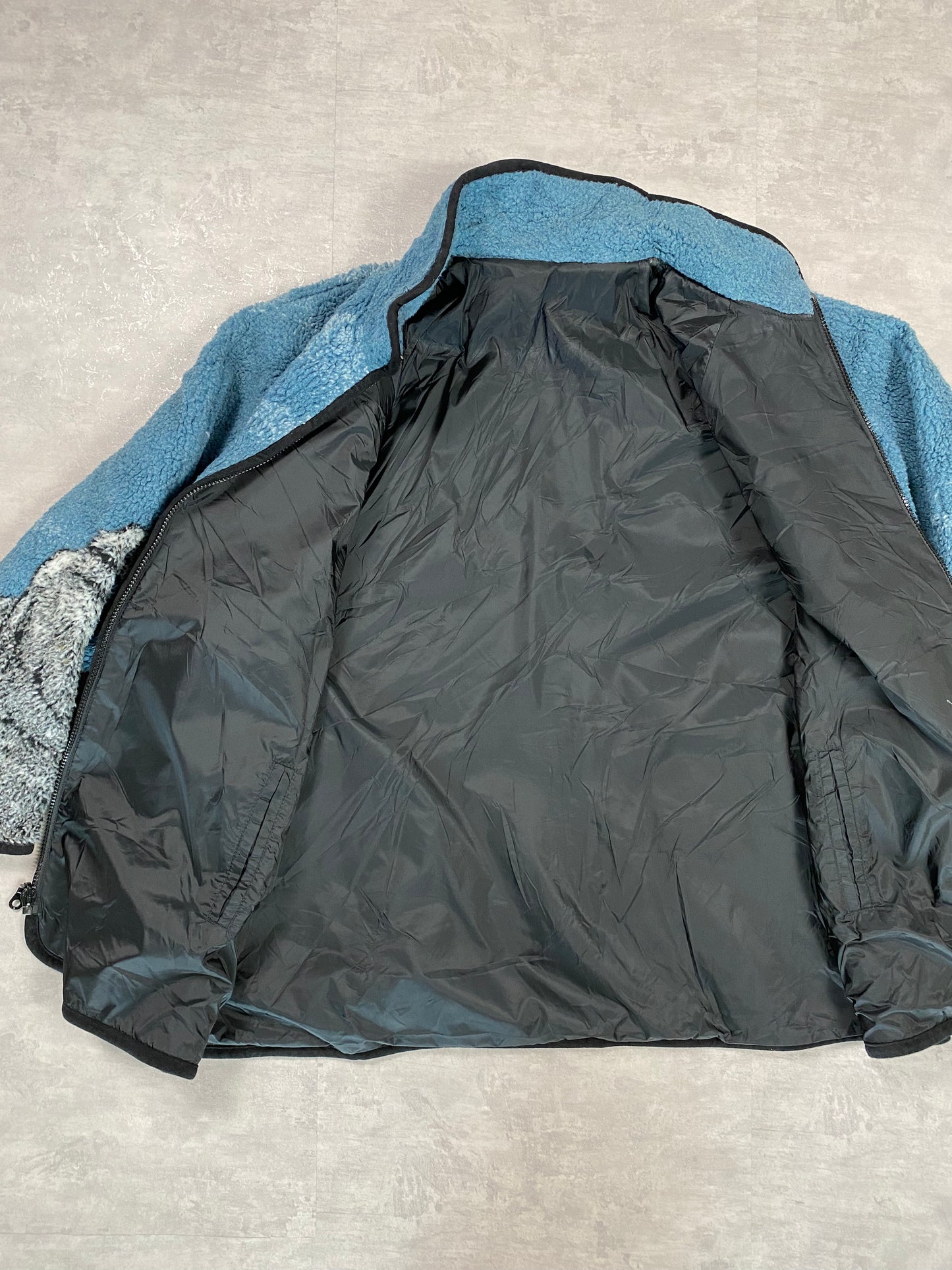 Vintage Fleece Jacket Nature Landscape