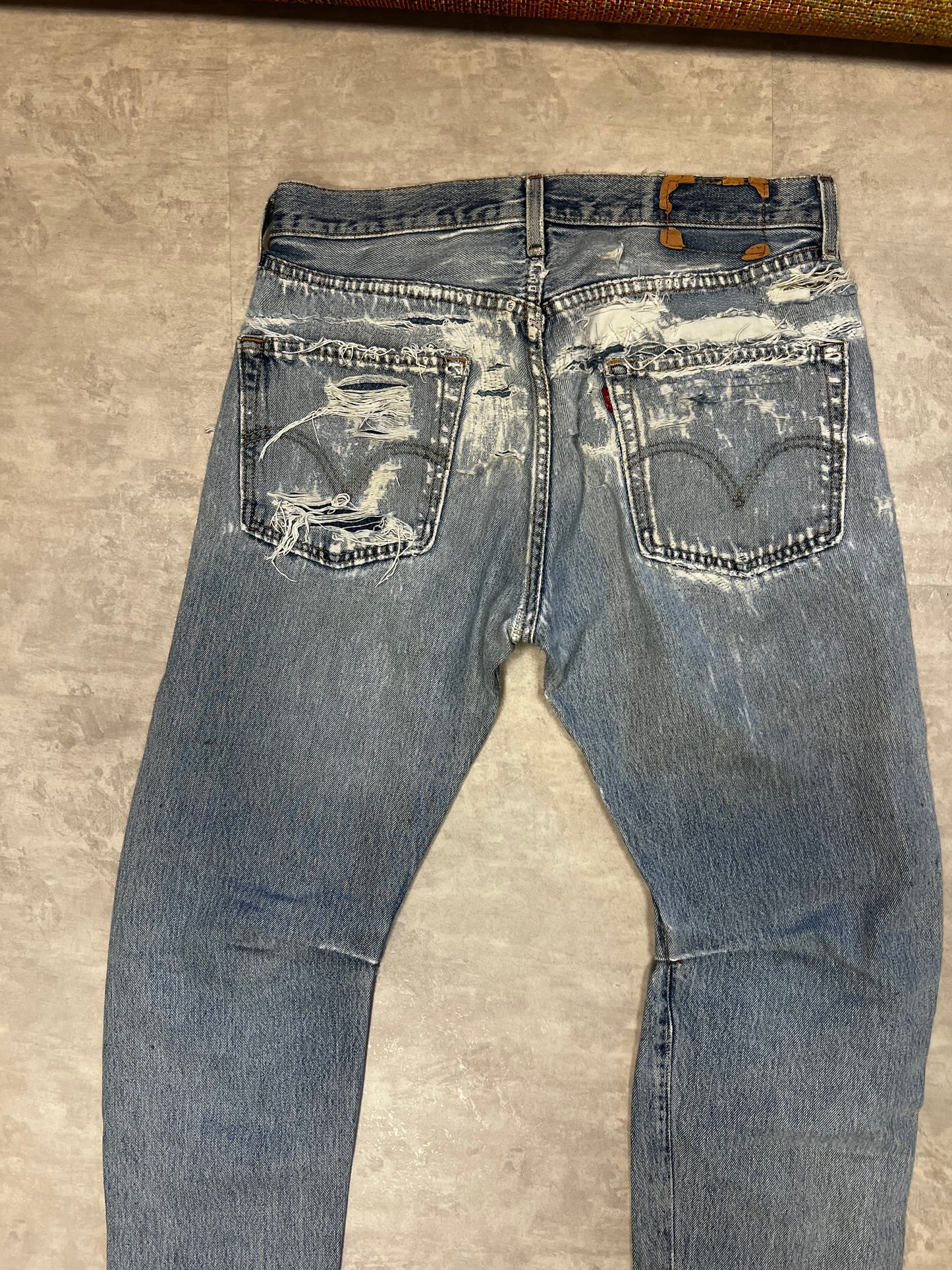 Levi’s 501 distressed 90’ custom