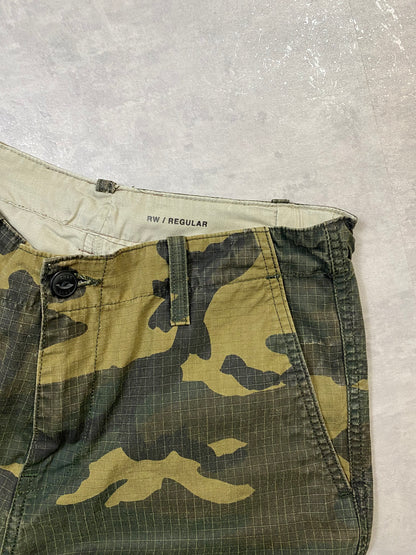 Carharrt WIP Camo Cargo 28