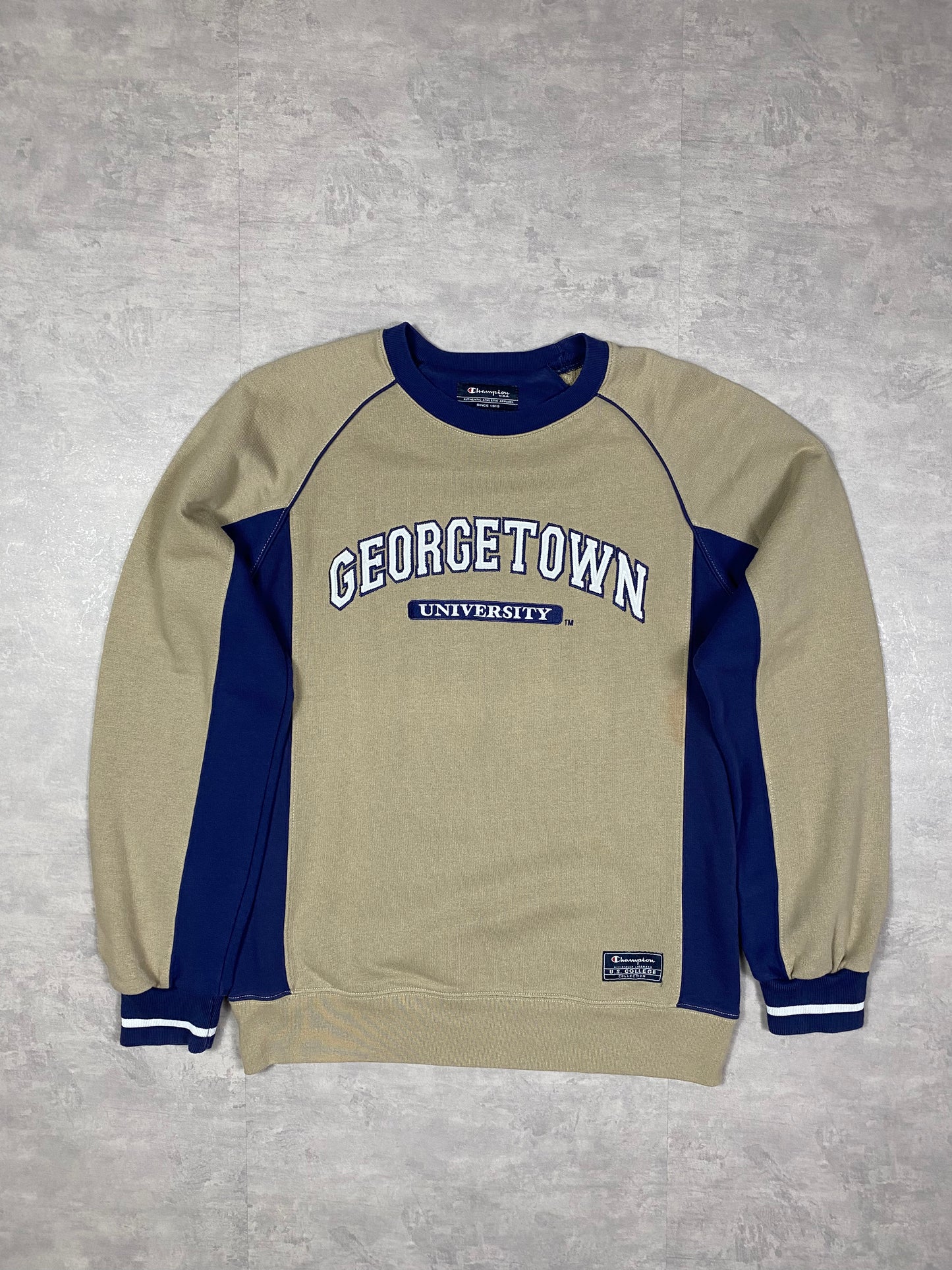 Champion Georgetown college sweatshirt