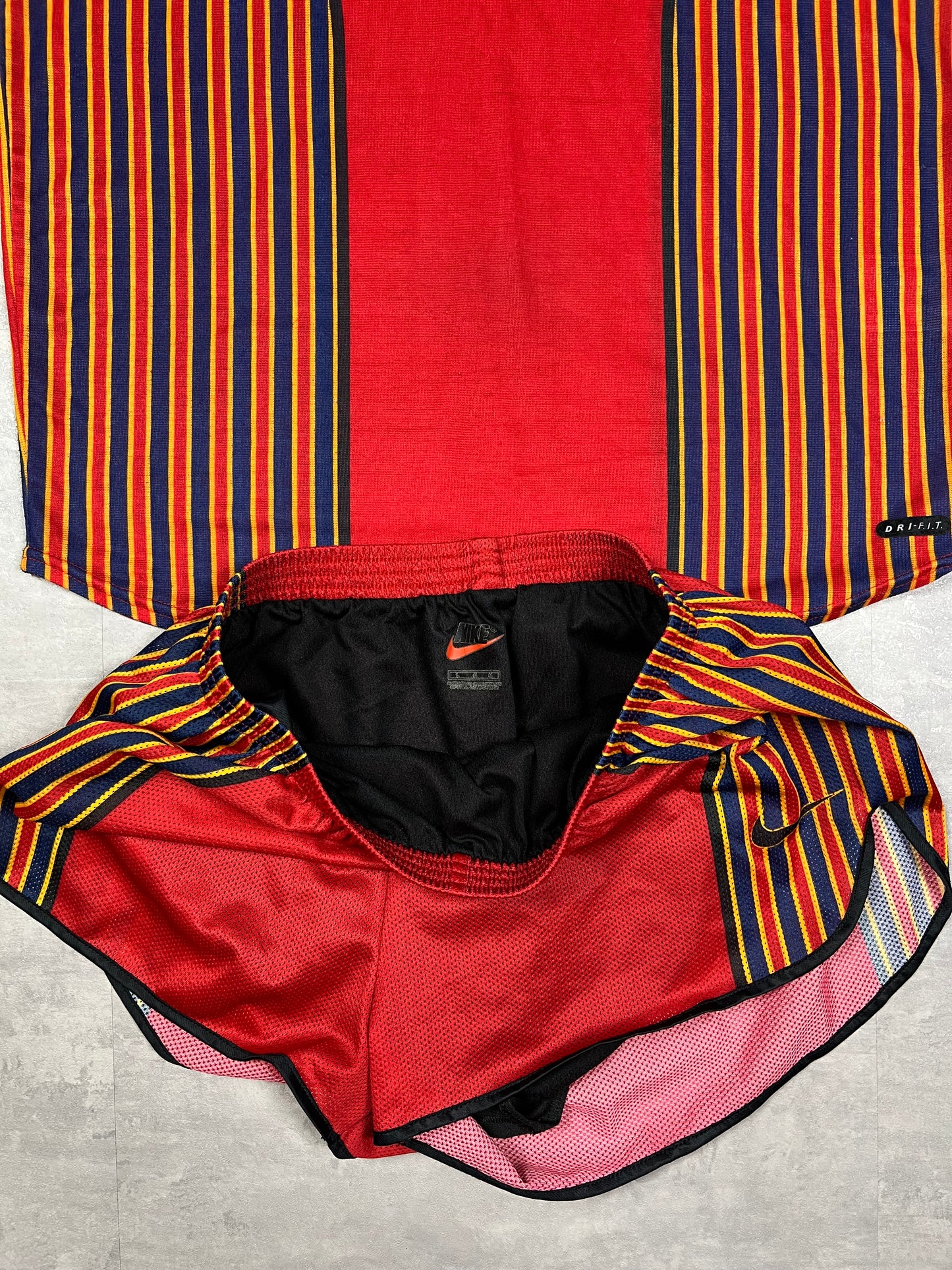 Nike vintage top + bottom