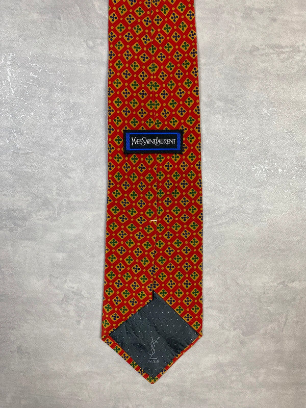 Yves Saint Laurent tie 100% silk